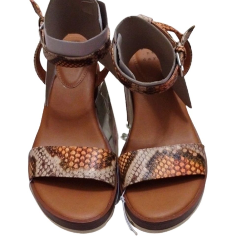 Women's Abigail Heels - a New Day - Picture 4 of 10